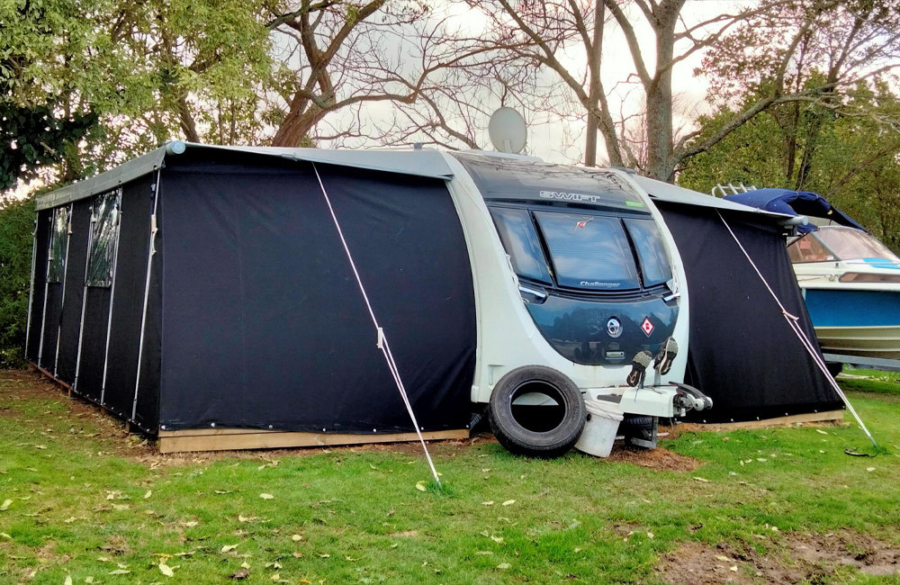 Caravan 2024 awning tent